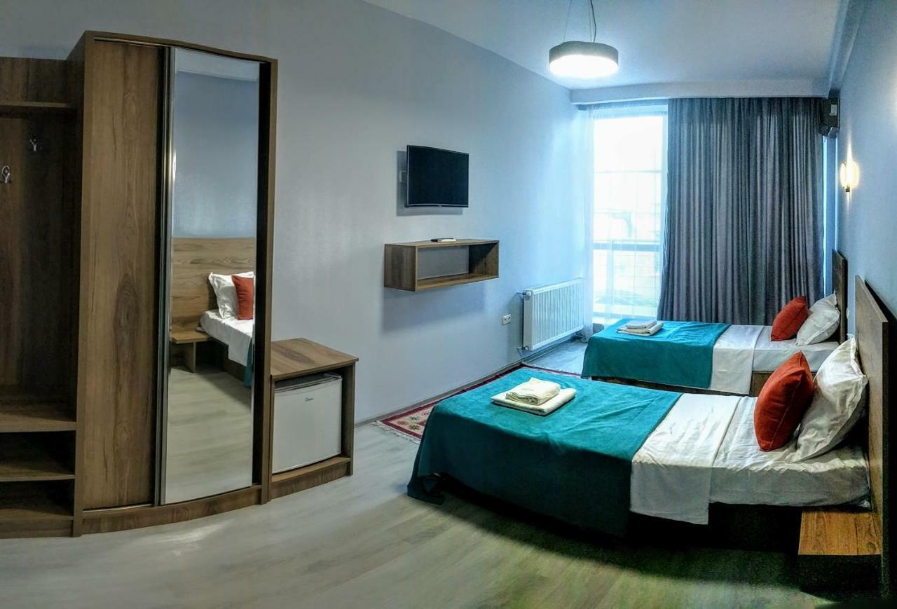 Hotel Canvas Tbilisi Ngoại thất bức ảnh